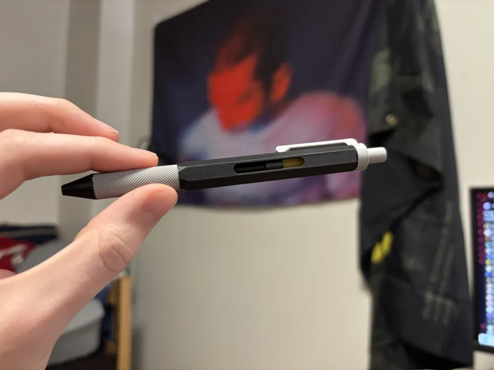 Pen Hold